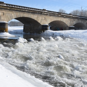 Wasserfall / Brücke